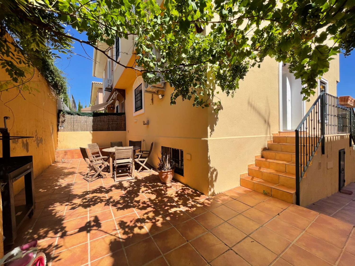 ALQUILER DE MAGNÍFICO CHALET PAREADA DISPONIBLE EN SEPTIEMBRE