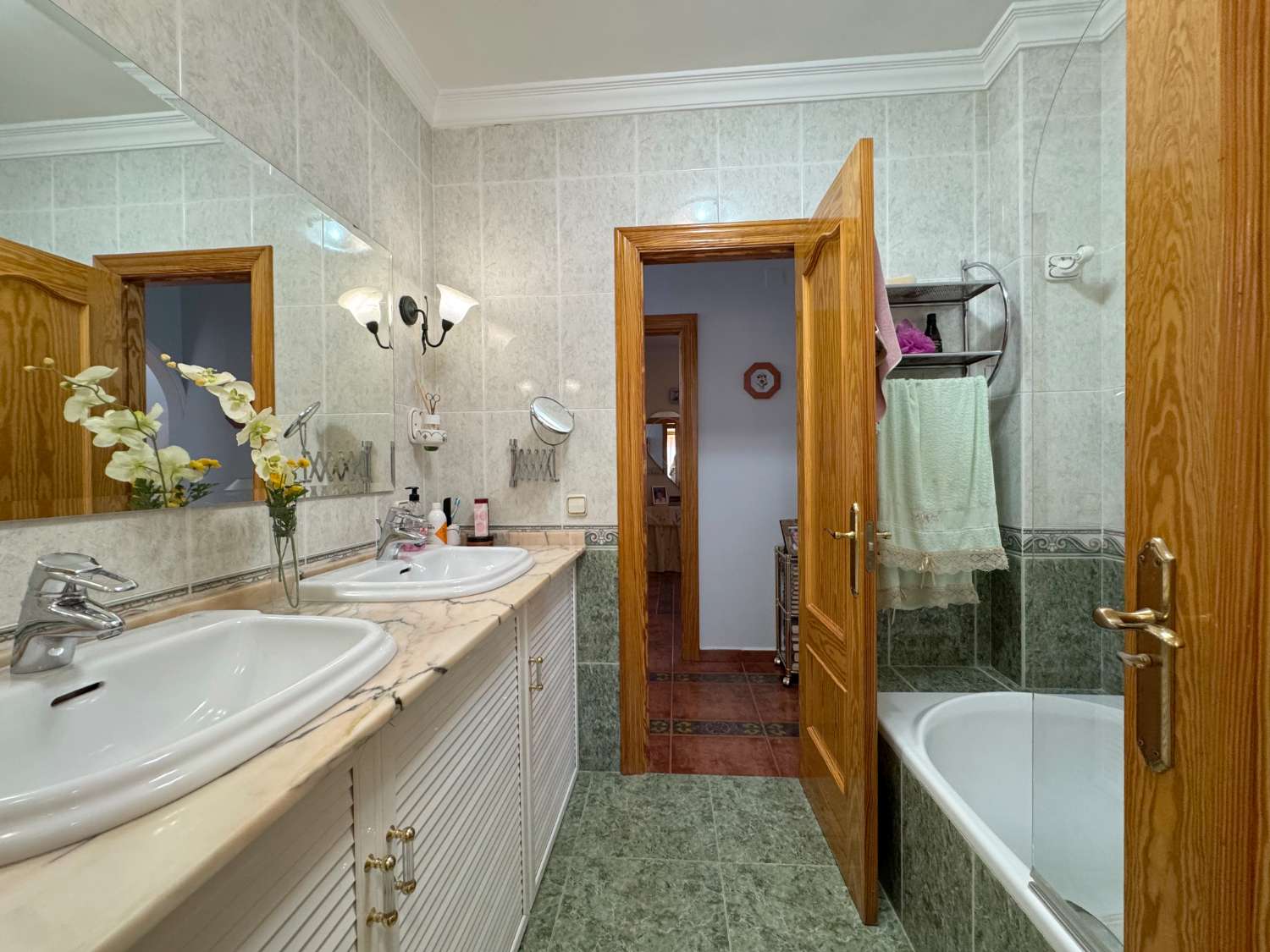 Fantástica villa con piscina climatizada, vistas panorámicas y total privacidad en Alhaurín de la Torre