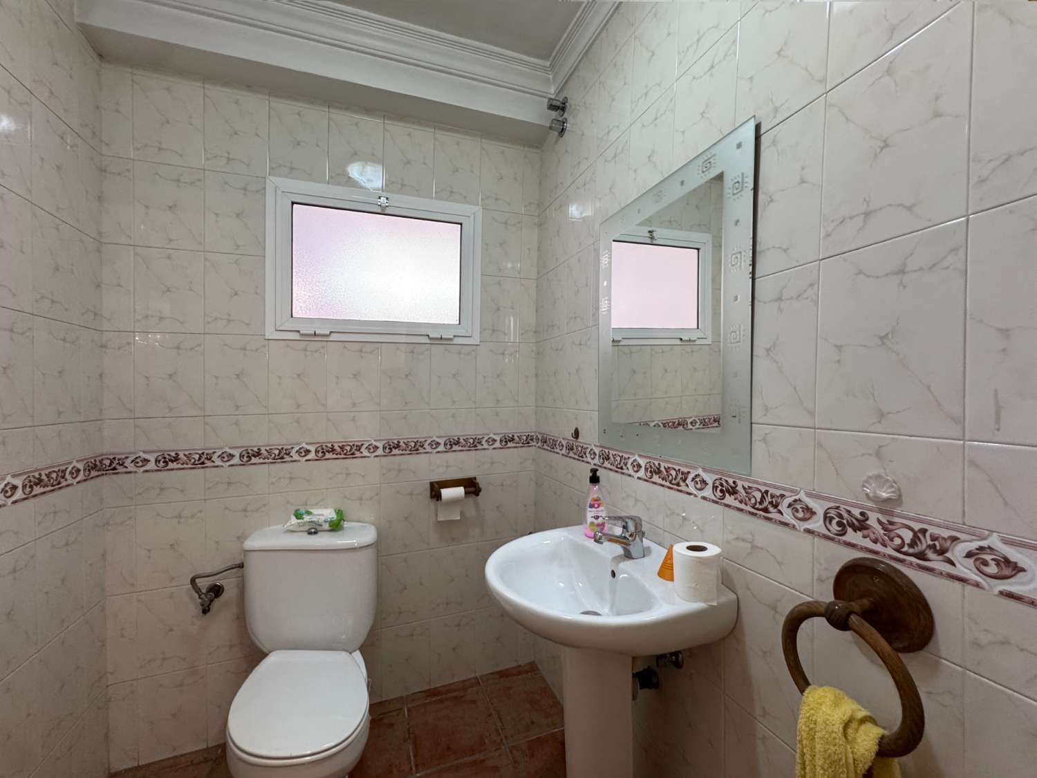 Fantástica villa con piscina climatizada, vistas panorámicas y total privacidad en Alhaurín de la Torre