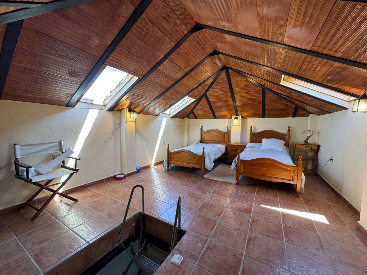 Fantástica villa con piscina climatizada, vistas panorámicas y total privacidad en Alhaurín de la Torre