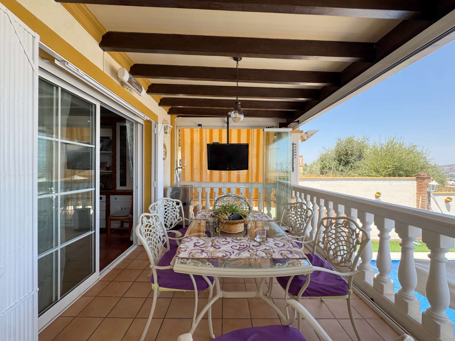 Fantástica villa con piscina climatizada, vistas panorámicas y total privacidad en Alhaurín de la Torre