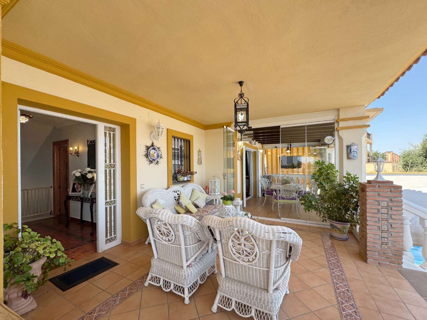 Fantástica villa con piscina climatizada, vistas panorámicas y total privacidad en Alhaurín de la Torre