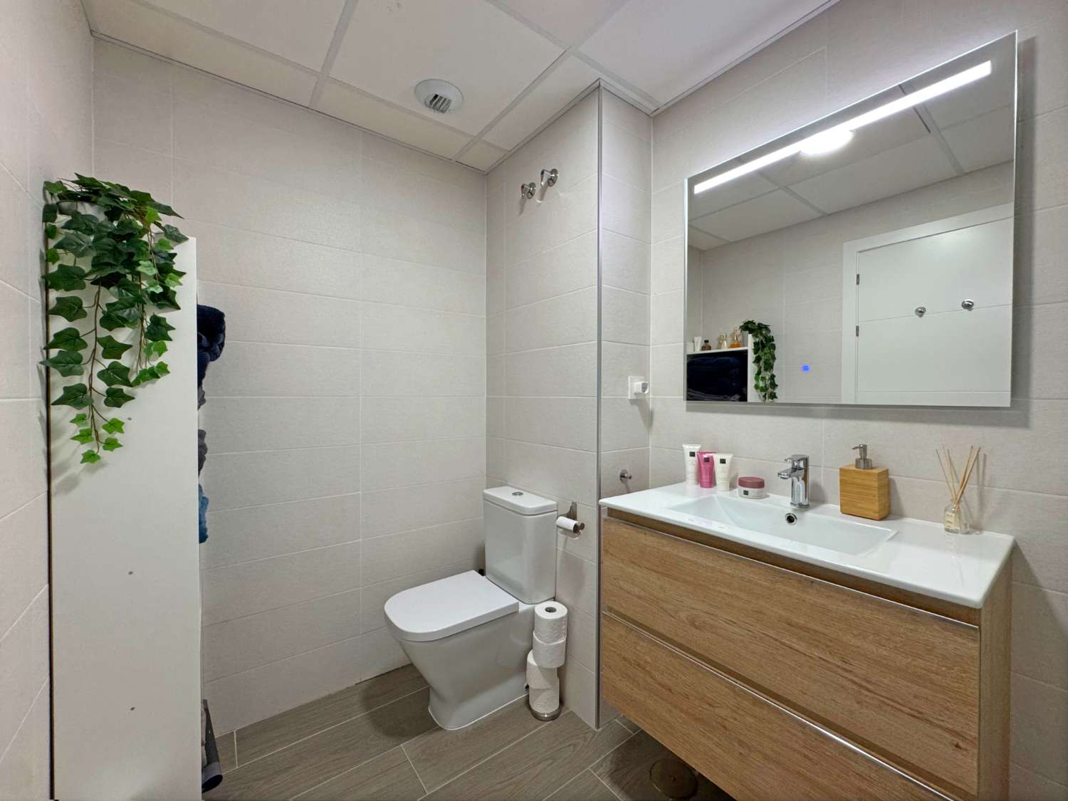 Chalet adosado de 2022 con piscina comunitaria en Santa Clara.