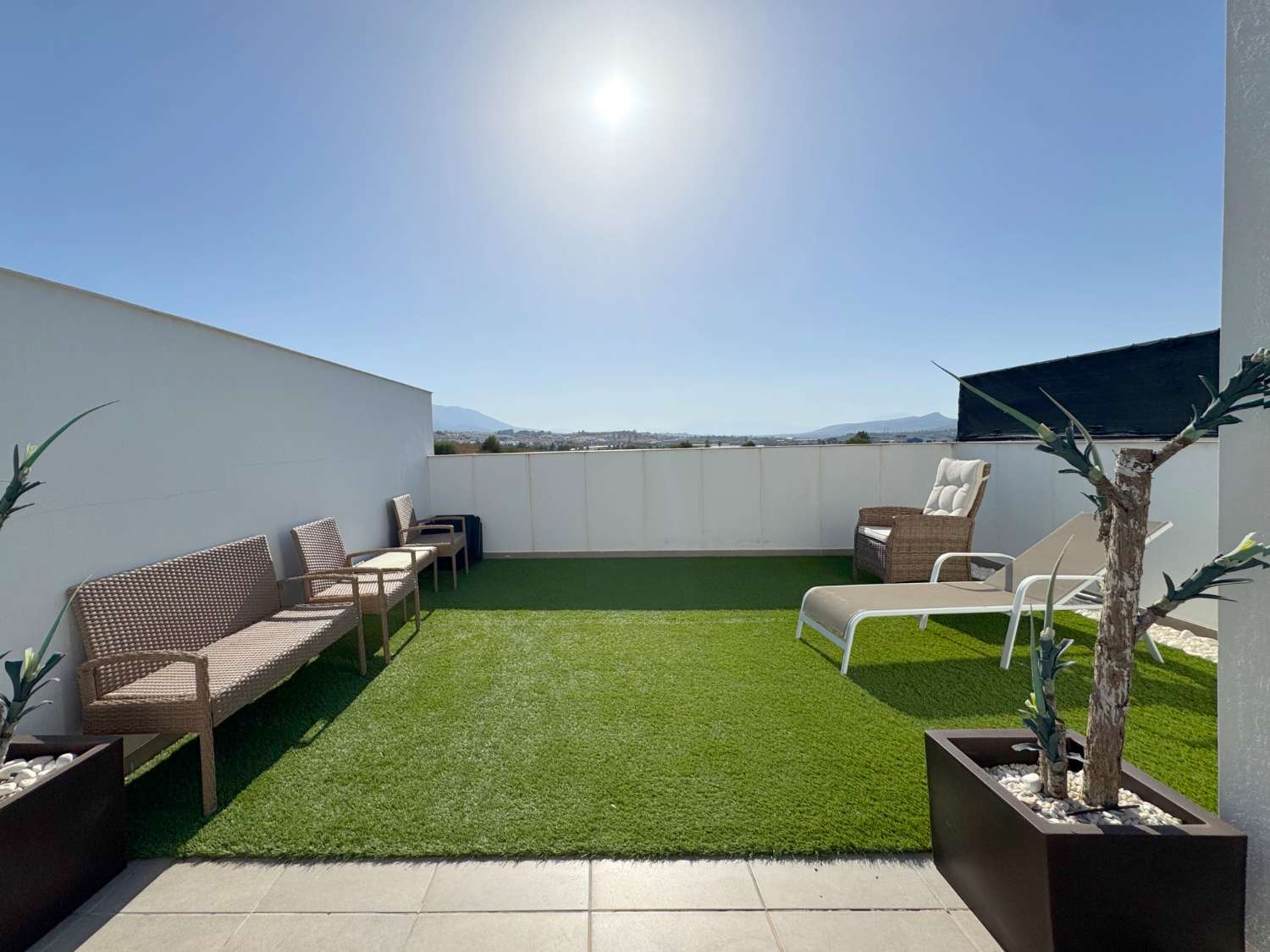 Chalet adosado de 2022 con piscina comunitaria en Santa Clara.
