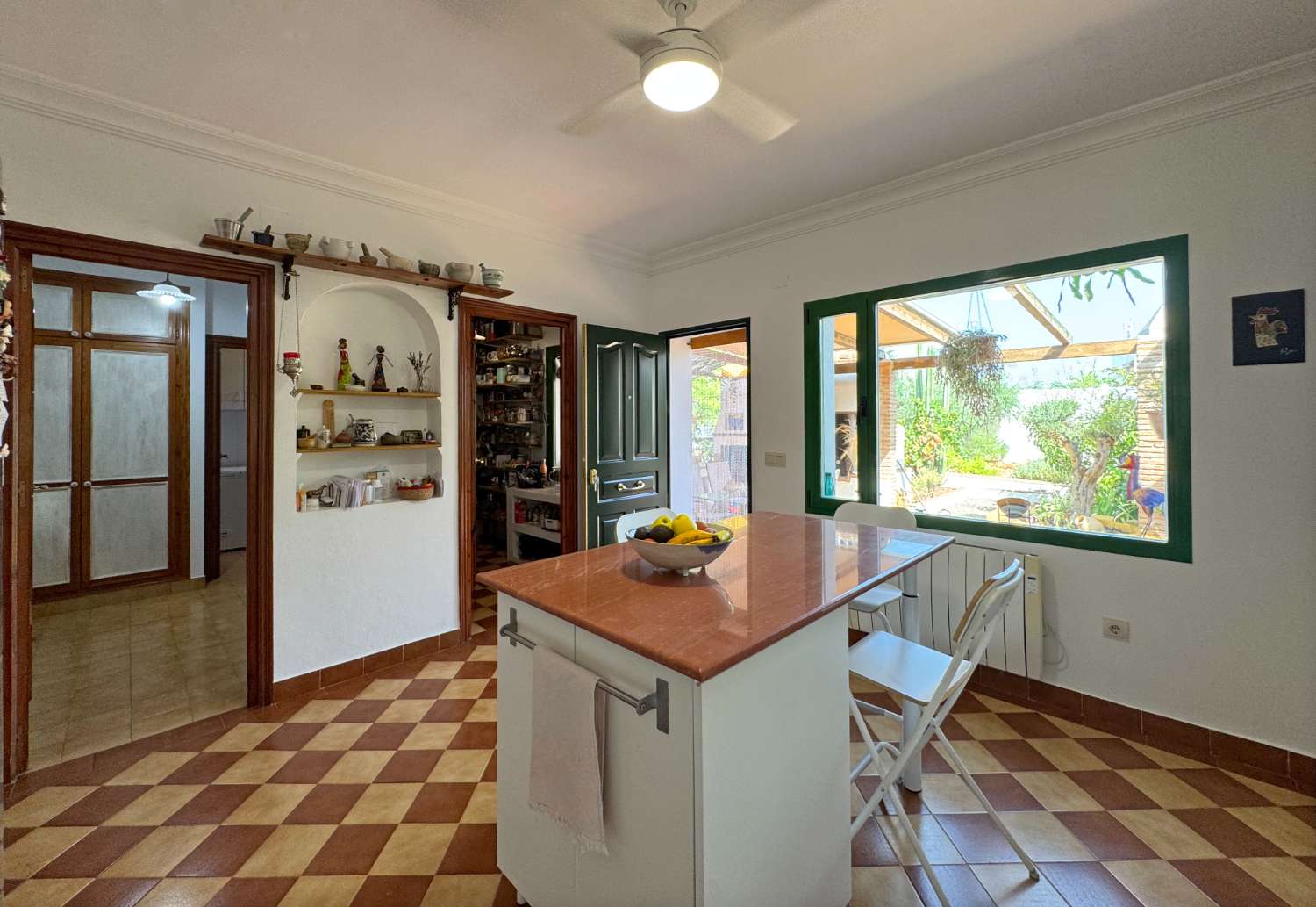 Maravillosa Villa mediterránea enclavada en un auténtico oasis de tranquilidad, privacidad y naturaleza.
