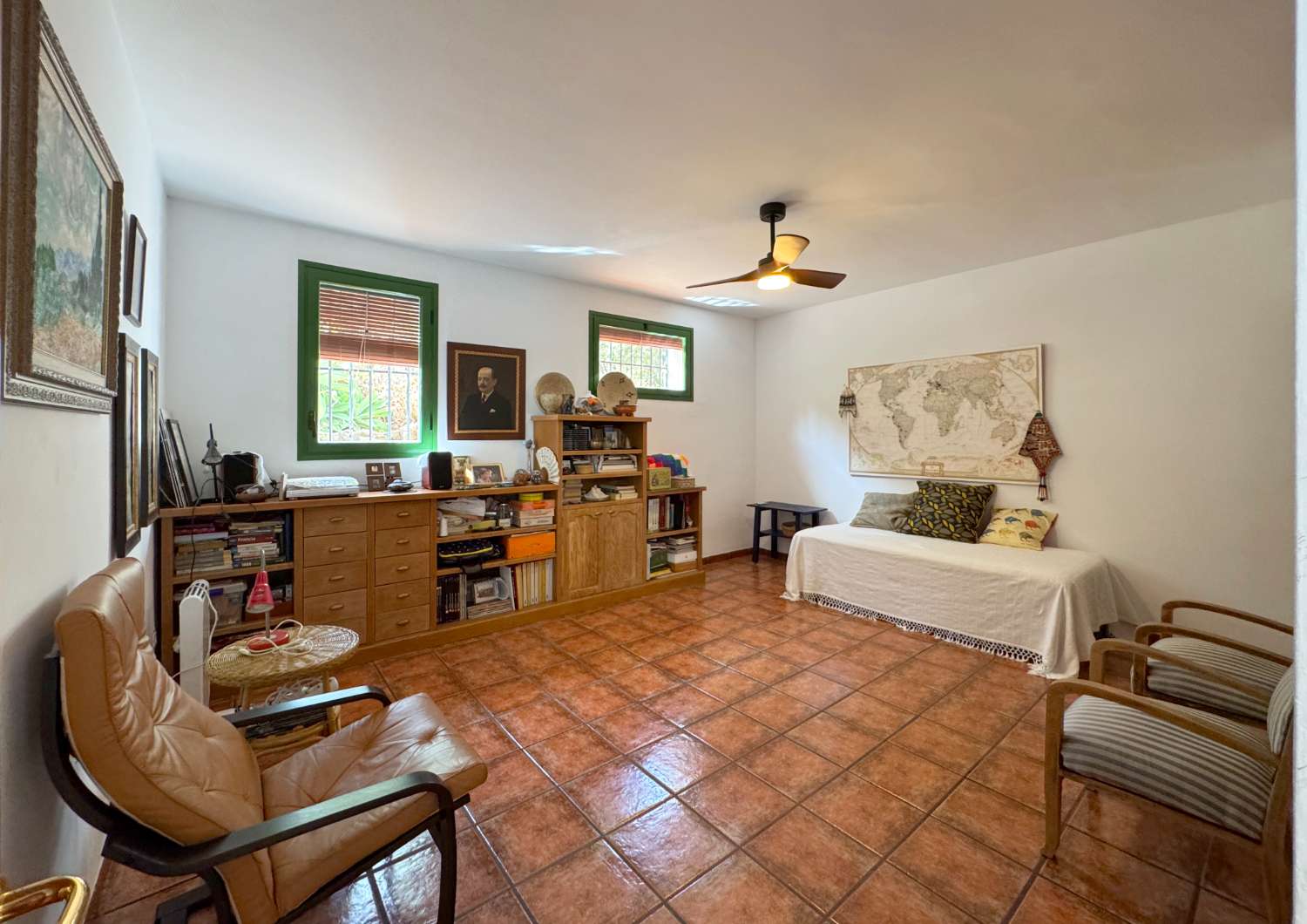 Maravillosa Villa mediterránea enclavada en un auténtico oasis de tranquilidad, privacidad y naturaleza.
