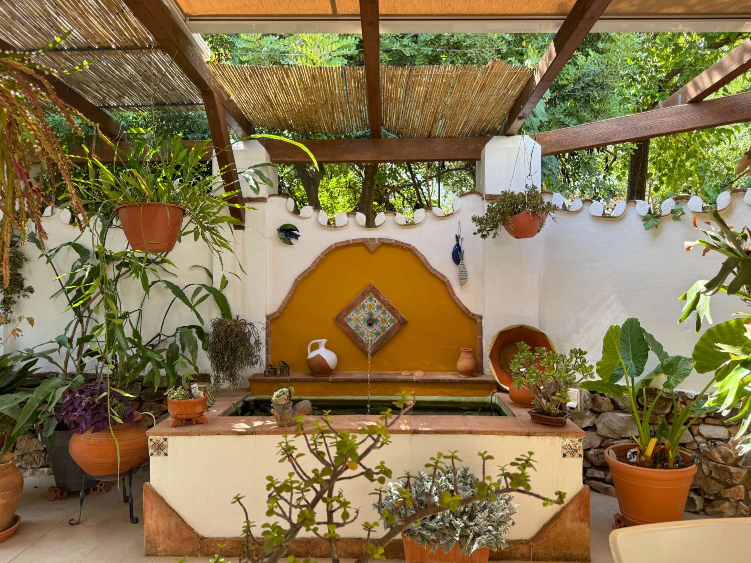 Maravillosa Villa mediterránea enclavada en un auténtico oasis de tranquilidad, privacidad y naturaleza.
