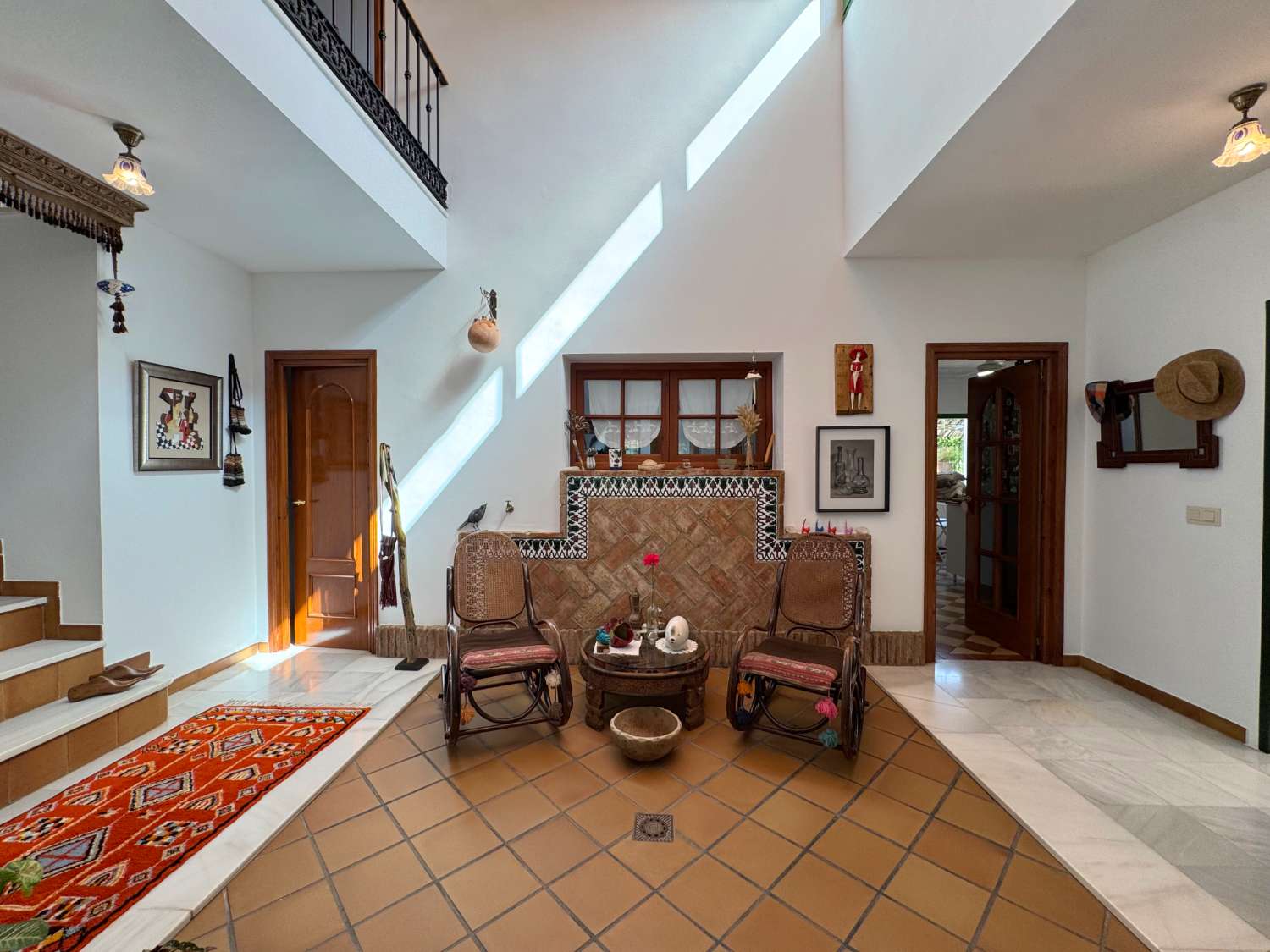 Maravillosa Villa mediterránea enclavada en un auténtico oasis de tranquilidad, privacidad y naturaleza.