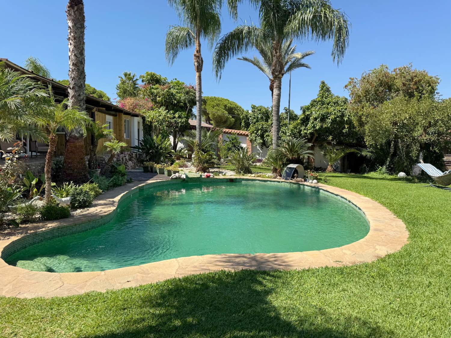 Villa till salu i Alhaurín de la Torre