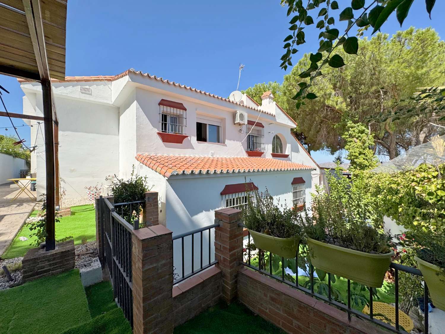 Villa till salu i Alhaurín de la Torre