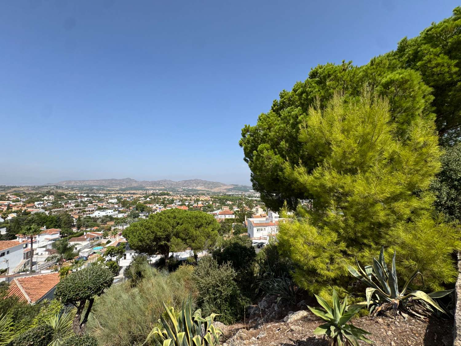 PARCELA URBANA EN VENTA – PINOS DE ALHAURÍN