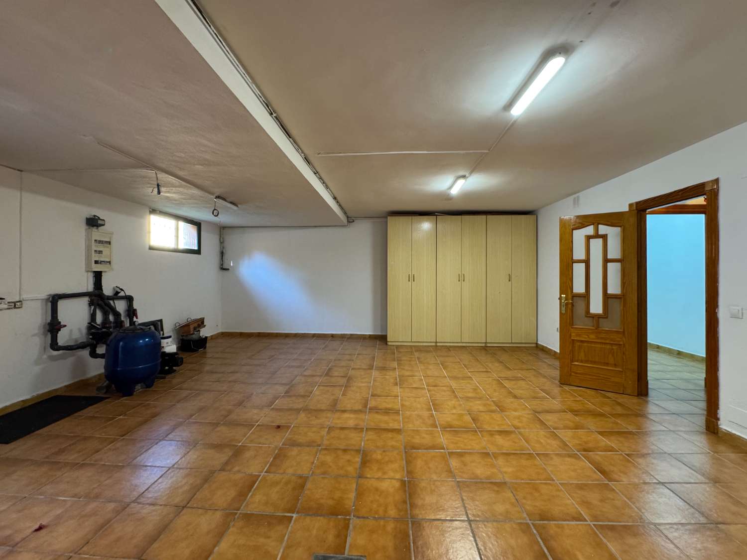 Chalet pareado con piscina en excelente ubicación