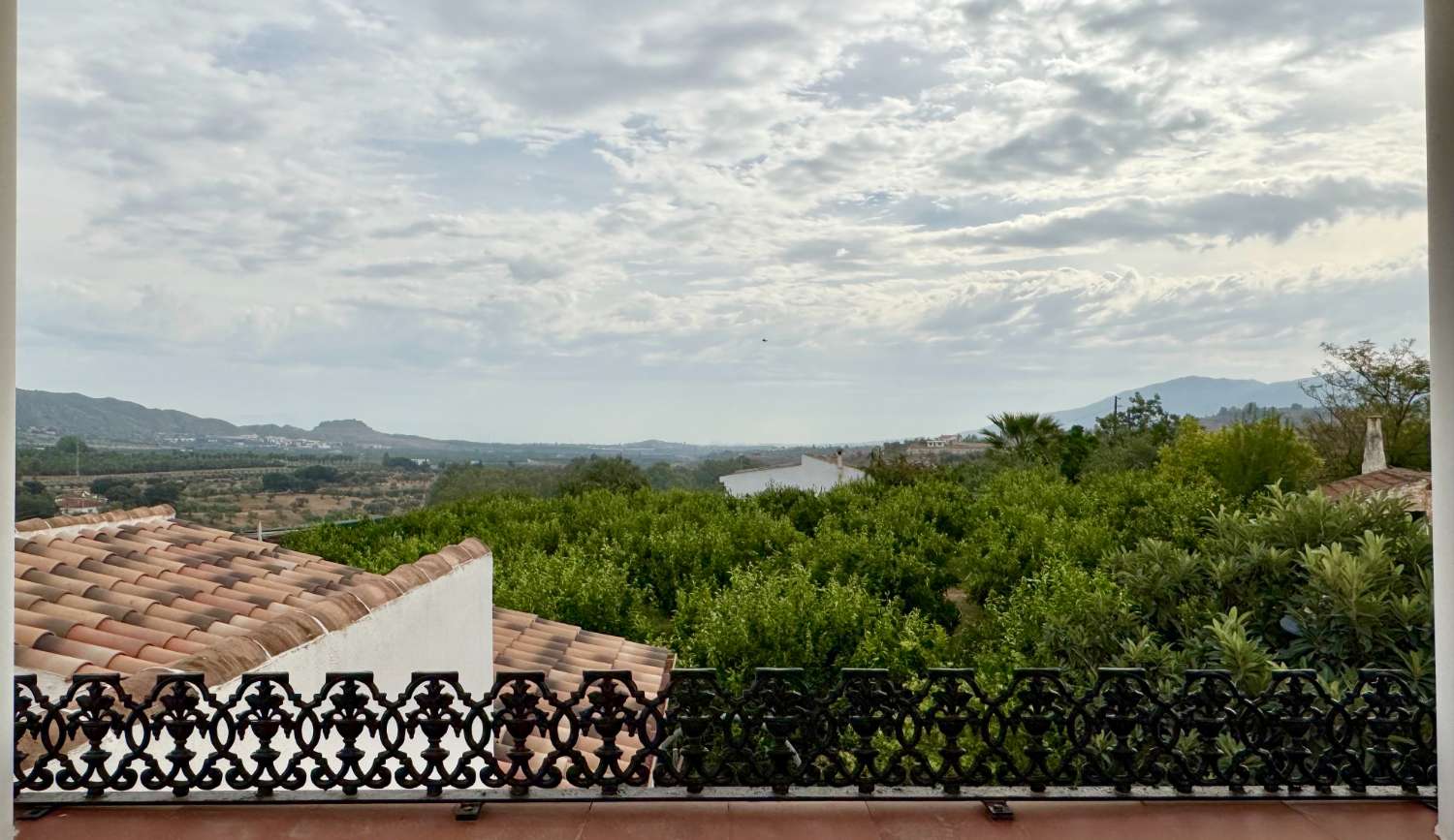 Casa de campo independiente escritura y con pozo propio legalizado