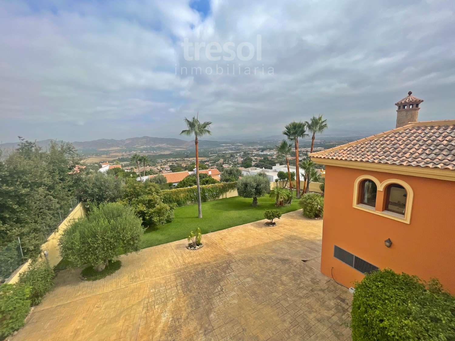 Villa en vente à Alhaurín de la Torre