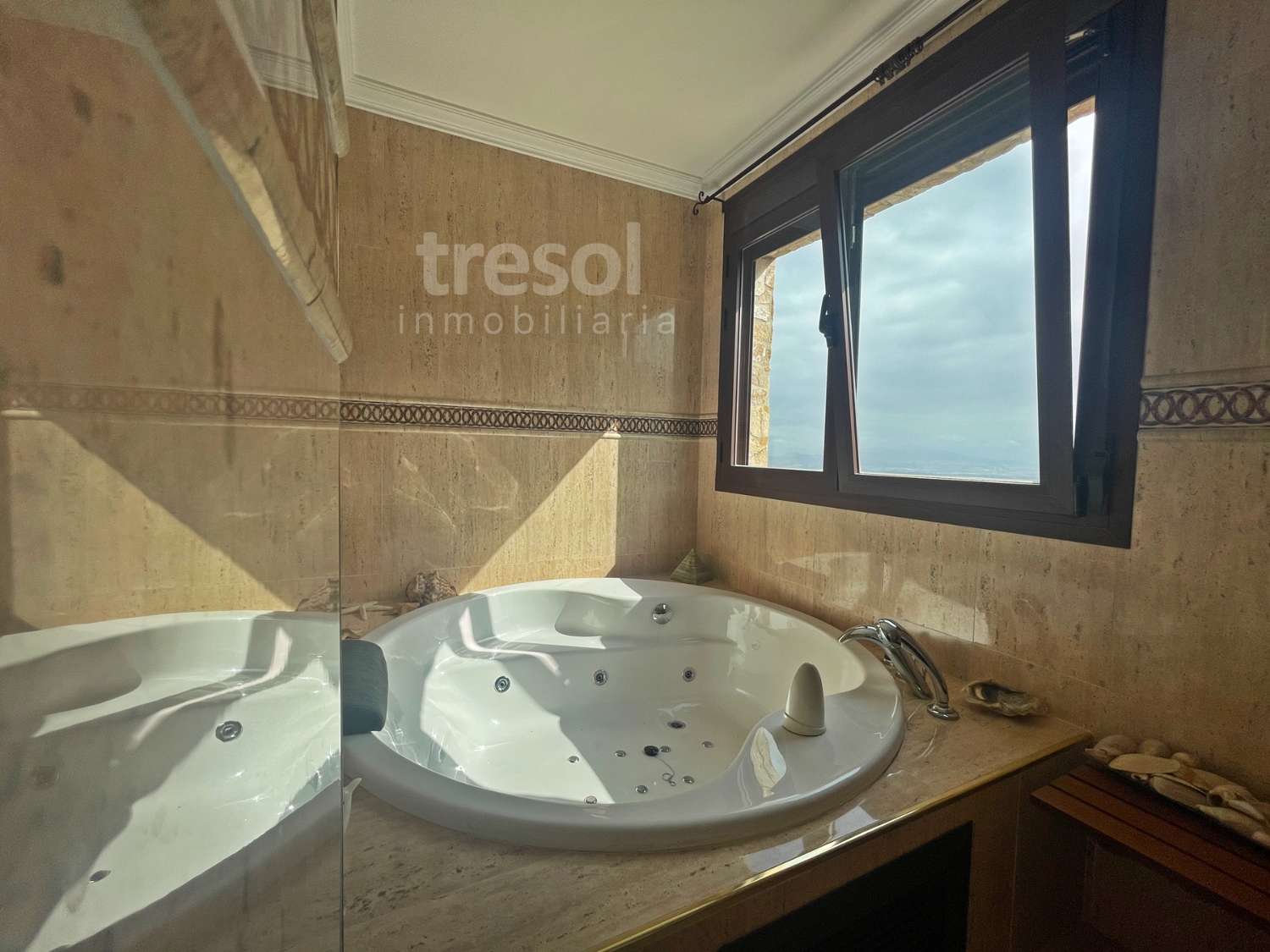 Villa en vente à Alhaurín de la Torre