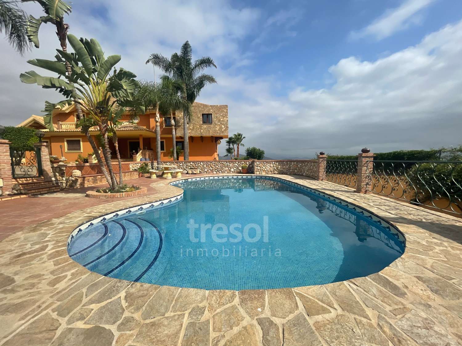 Villa en vente à Alhaurín de la Torre