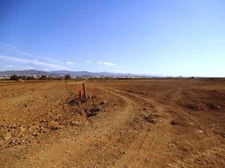 قطعة أرض للإيجار في Alhaurín de la Torre
