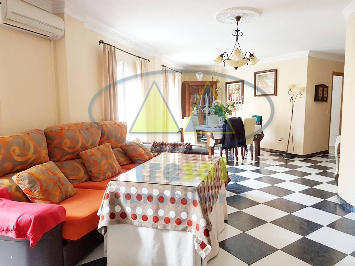 Дуплекс в продаже в Alhaurín de la Torre