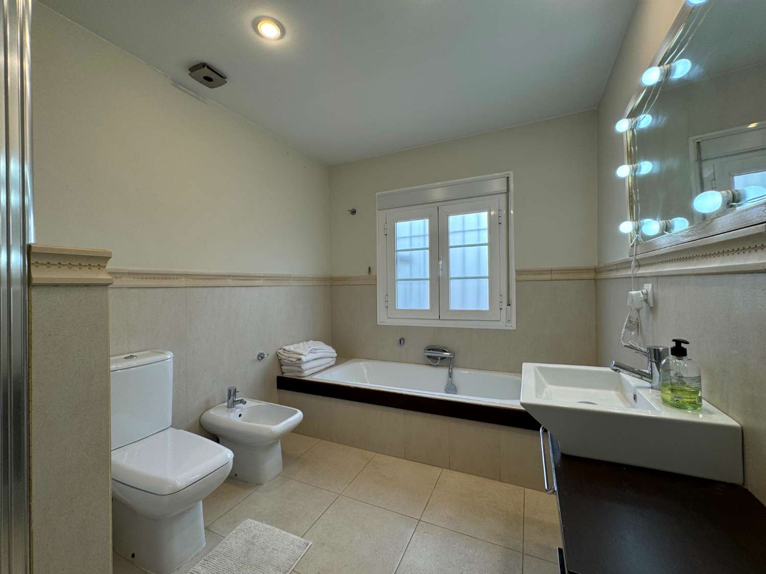 Rodinný dům v prodeji in Alhaurín de la Torre